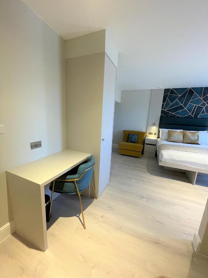 Aparthotel NOX West End Lane II London Exterior foto